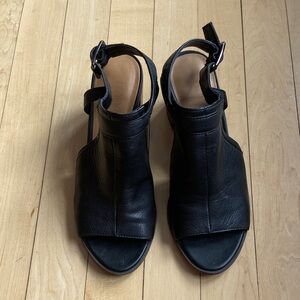 Franco Sarto Black Leather Sandals